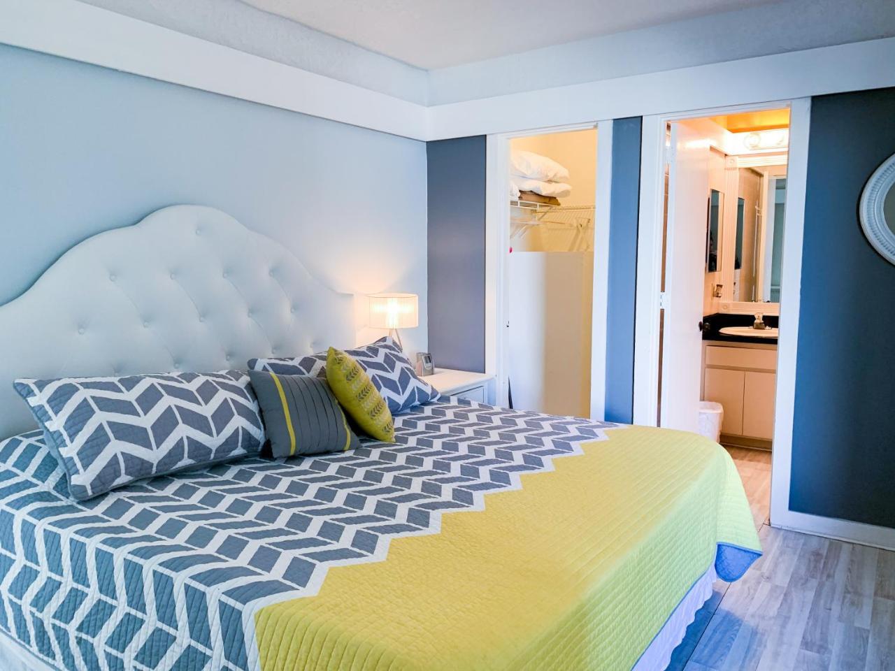 פומפנו ביץ' Coral Tides Resort מראה חיצוני תמונה